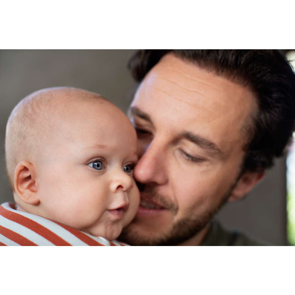 Philips Avent Natural Response bočica za bebe s ventilacijskim umetkom AirFree 260ml, SCY673/01