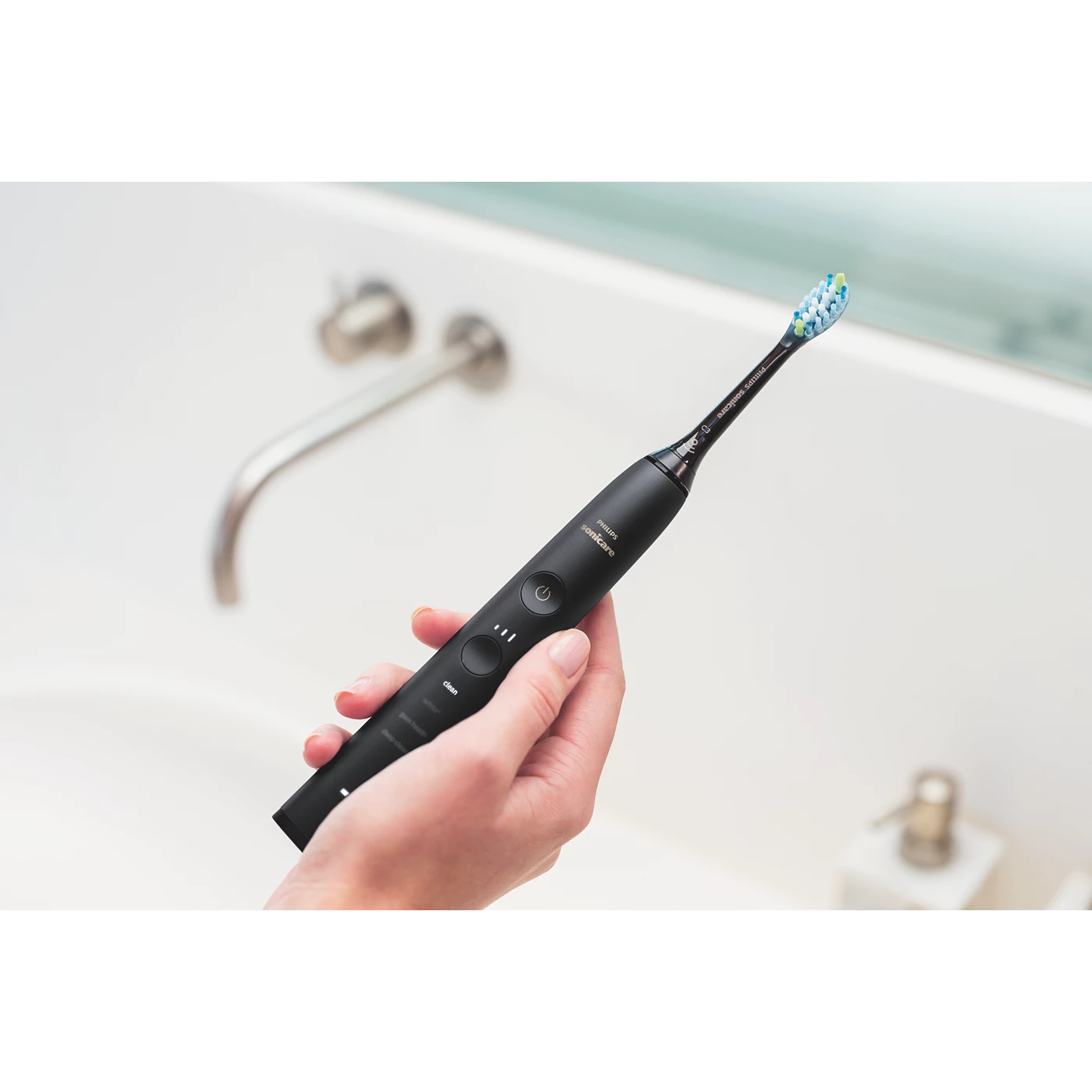 Philips Sonicare električna četkica Diamond Clean serije 9000 HX9914/69
