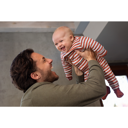 Philips Avent Natural Response bočica za bebe s ventilskim umetkom AirFree 125ml, SCY670/01