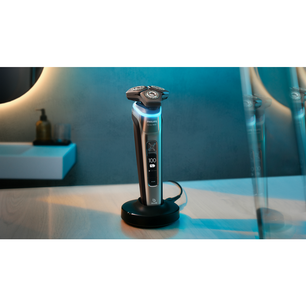 Philips električni aparat za brijanje  serije 9000 S9974/35