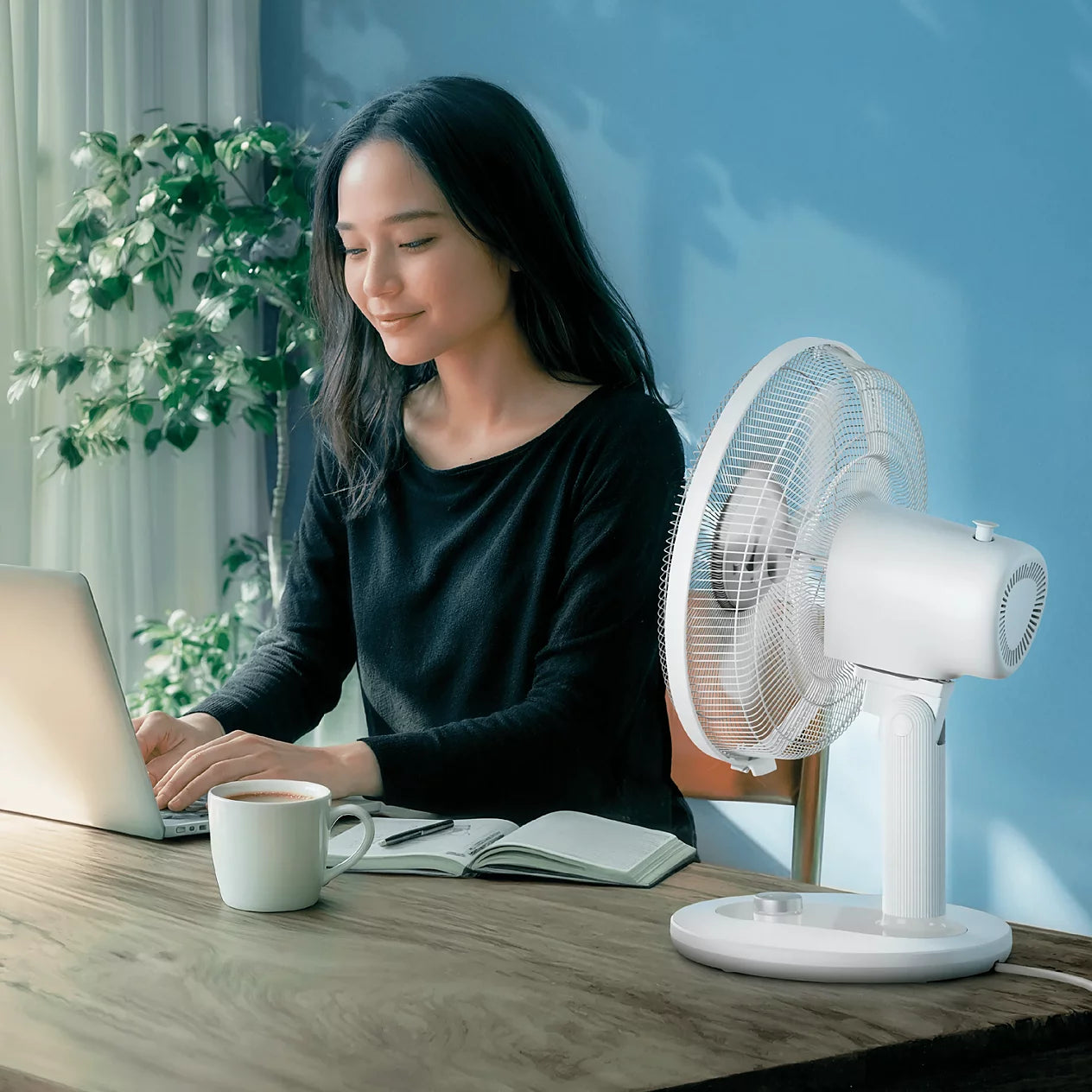 Philips stolni ventilator CX1030/00