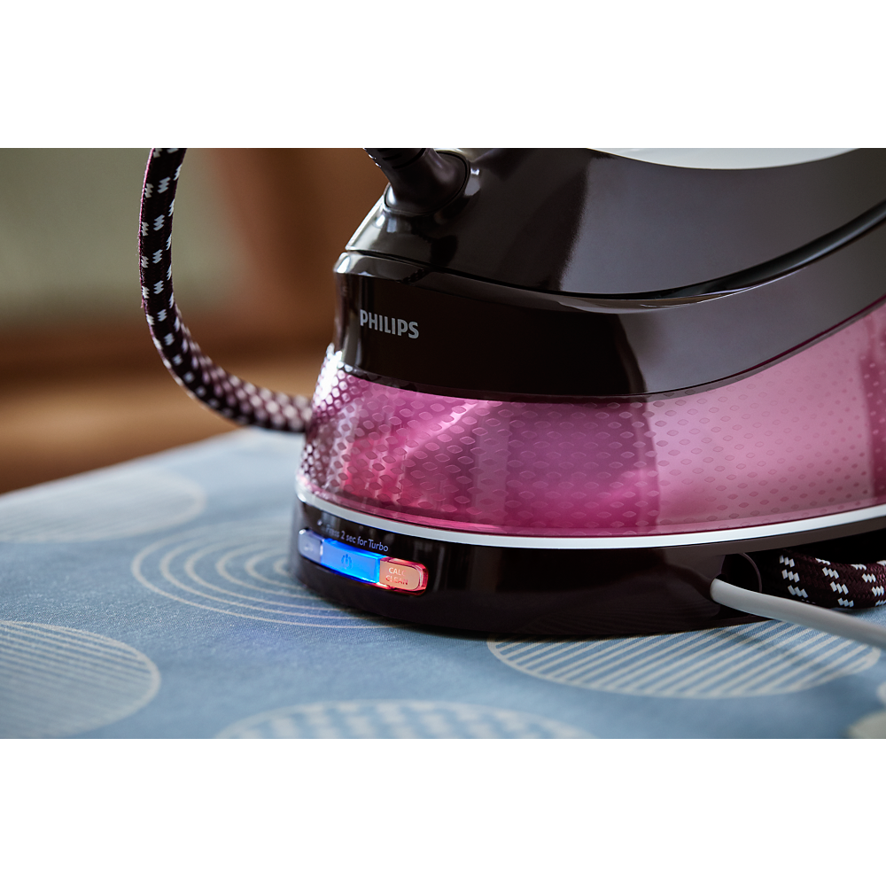 Philips Parna postaja GC7842/40 PerfectCare Compact
